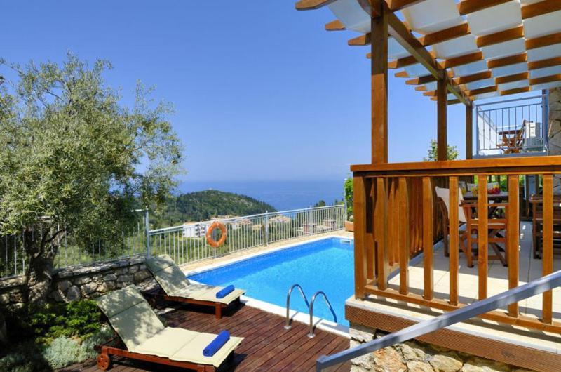 Agios Nikitas Resort Villas Eksteriør billede